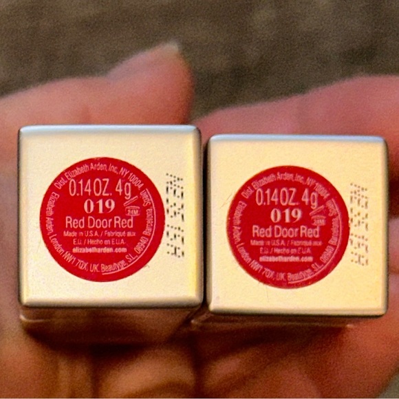 Elizabeth Arden Set of 2 Lip Color Lipstick Red Door Red - Picture 4 of 10